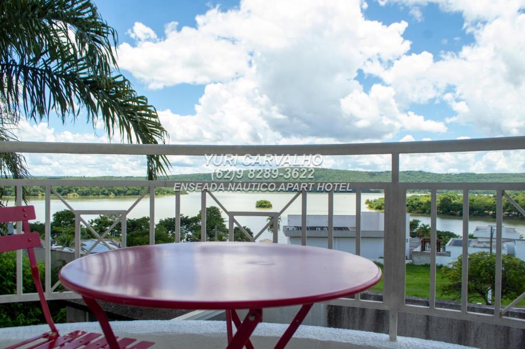 Apartamento com vista para o lago corumba I - Caldas Novas