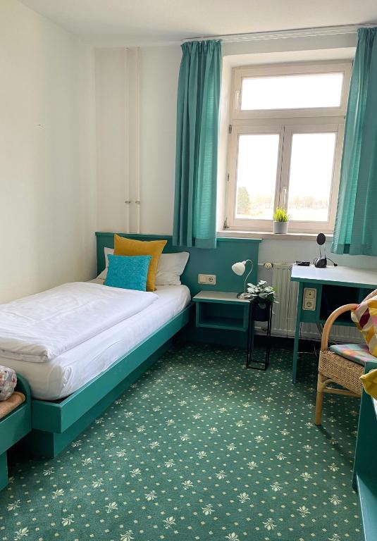 Hotel am Friedberger See - Single Room