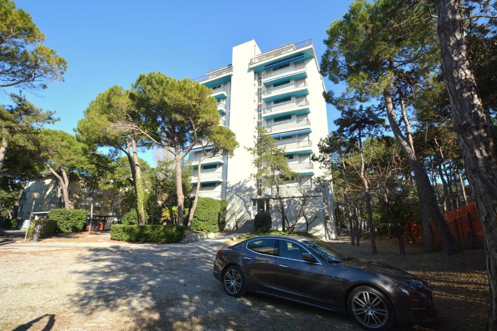 The building in which Az apartmant is located