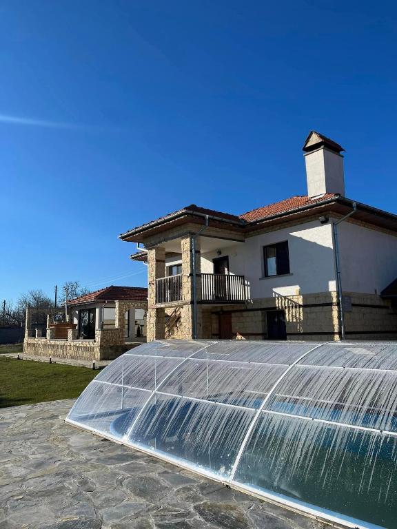 Къща за гости Становец - Villa Con Piscina Privada