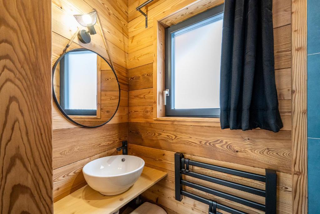 Koupelna v ubytování Les chalets d'Éléna