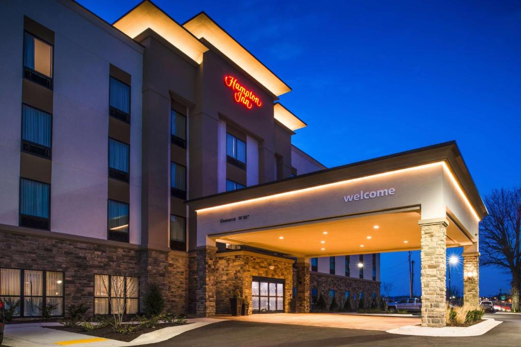 a rendering of the front of a hotel at Hampton Inn - Paragould in Paragould