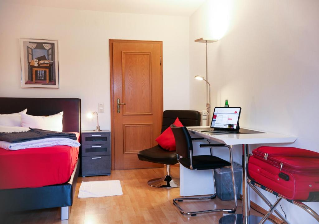 Postel nebo postele na pokoji v ubytování Hotel Rosenhof GmbH