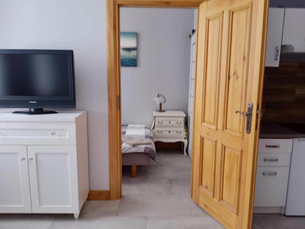 Sunny Bear Bed & Breakfast - 4