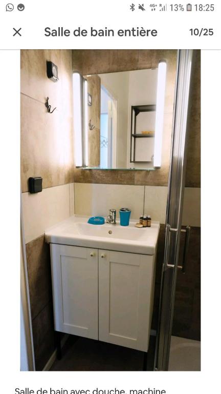 Bagno di Cap Esterel Mer Sport et Nature, dans village Pierres et Vacances