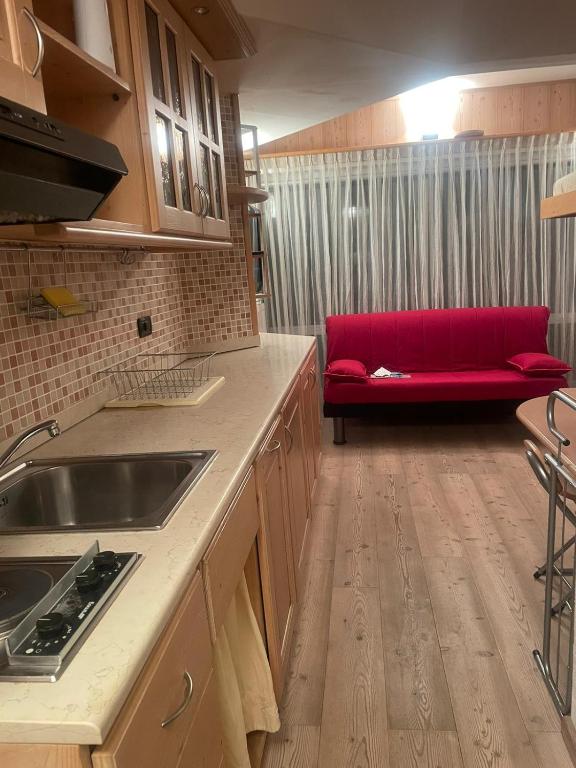 Kuchyň nebo kuchyňský kout v ubytování BAITA SOLE ALTO la tua casa sulle piste da sci