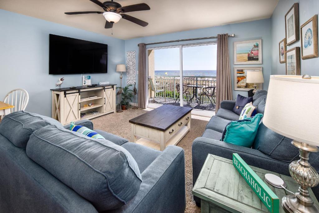 Pelican Isle 107 by Brooks and Shorey Resorts condo, Fort Walton Beach