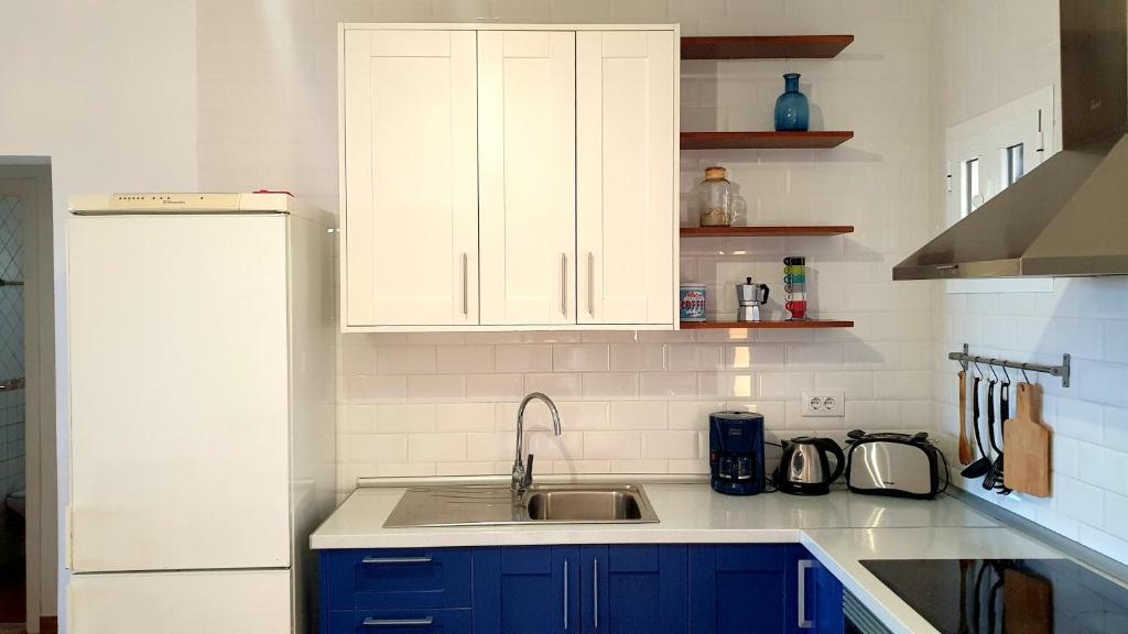 Kuchyň nebo kuchyňský kout v ubytování Beach Apartment Poris - Seabreeze Poris