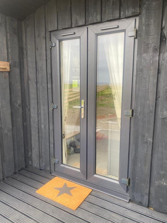 Fotografie z fotogalerie ubytování Farr North Lodge 2 With Hot-Tub v destinaci Wick