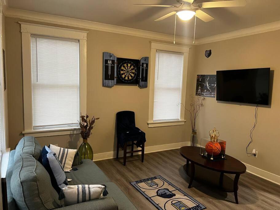 Apartment 2BR Memphis Grizzles Den Near Fedex Forum, TN