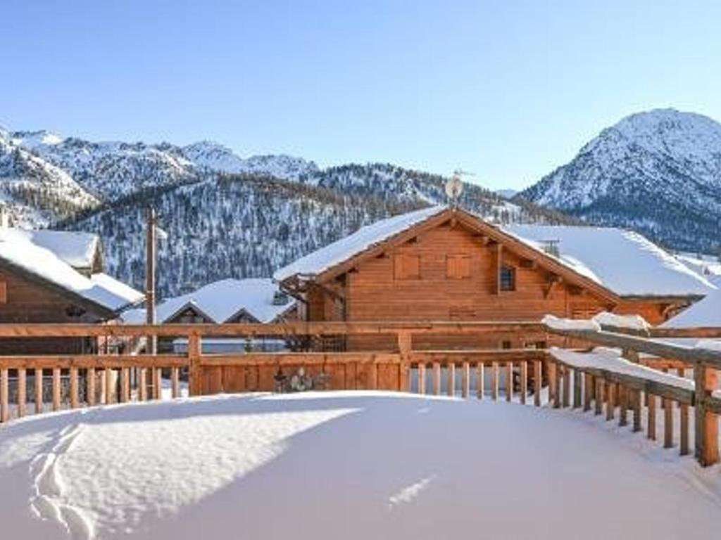 Nespecifikovaný výhled na hory nebo výhled na hory při pohledu z apartmánu