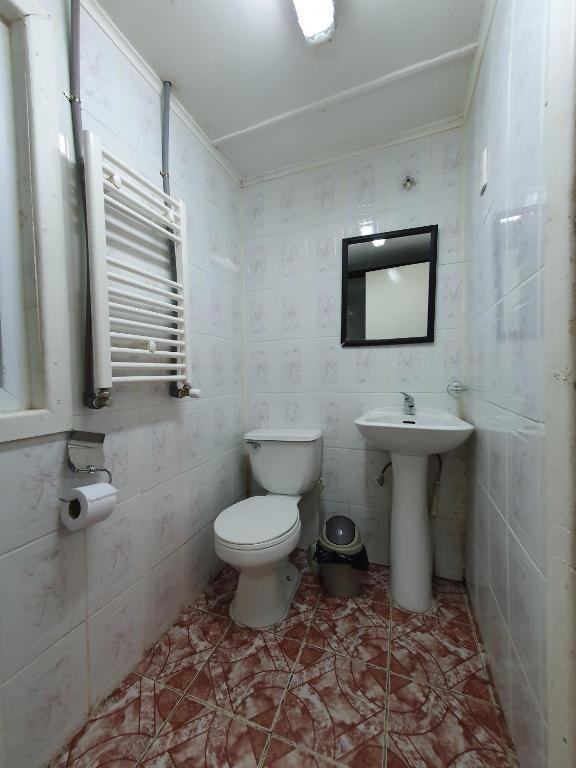 Koupelna v ubytování Hotel Forjadores del Cabo de Hornos