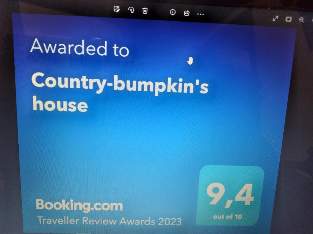 Certifikát, hodnocení, plakát nebo jiný dokument vystavený v ubytování Country-bumpkin's house