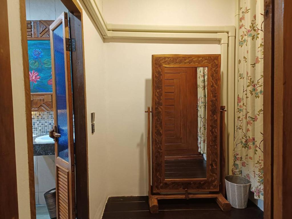 Tasana Garden Saraphi ทาซาน่าการ์เด้น สาขาสารภี - Superior King Room