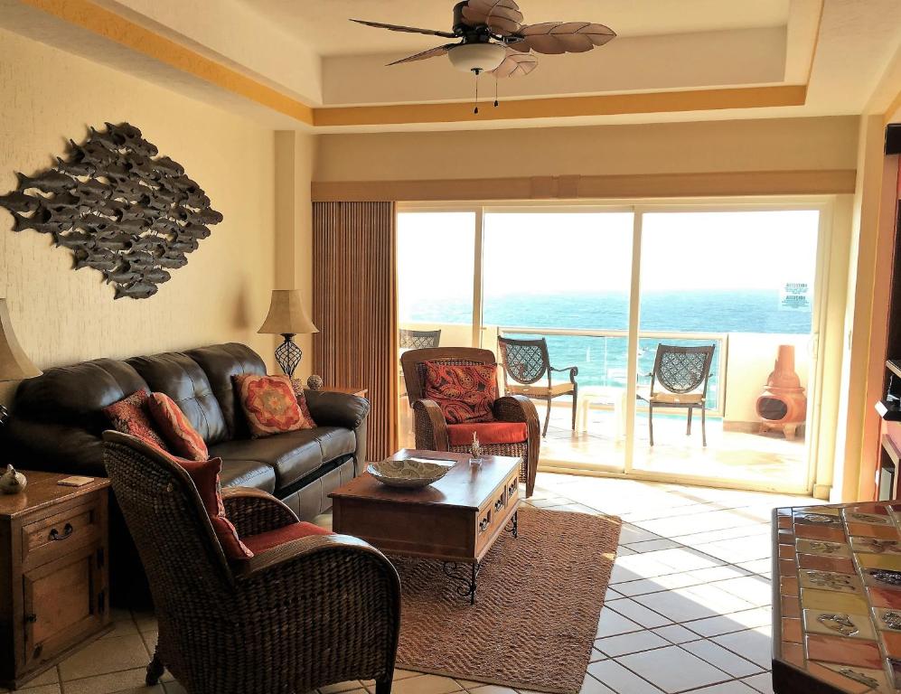 Las Palmas Resort at Sandy Beach Condo Grande 704 condo, Puerto Peñasco Updated 2023 Prices