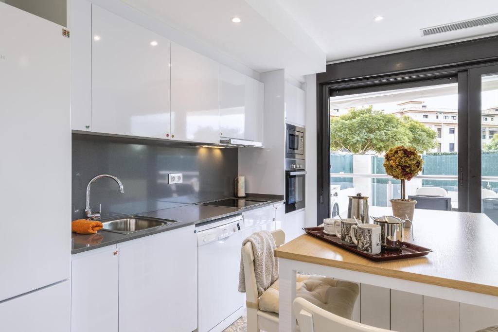 A kitchen or kitchenette at Apartamento Nuba A