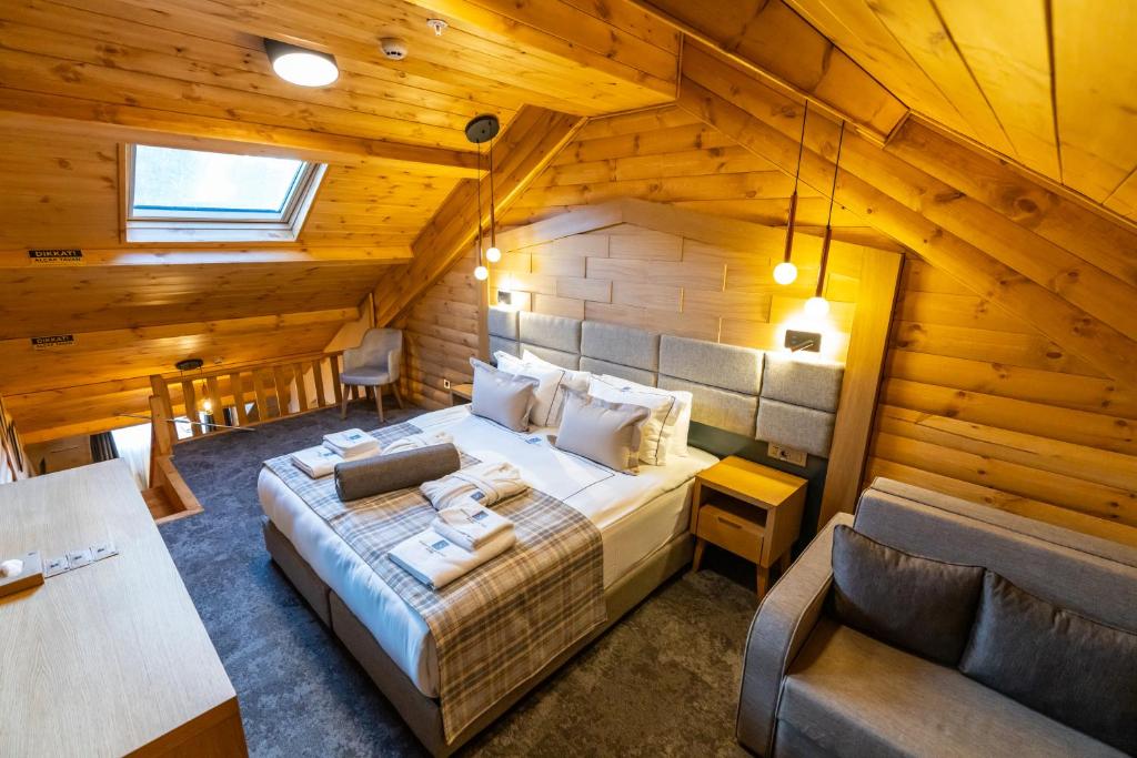 Фотография из галереи SARPİNO MOUNTAİN HOTEL в Сарыкамыше