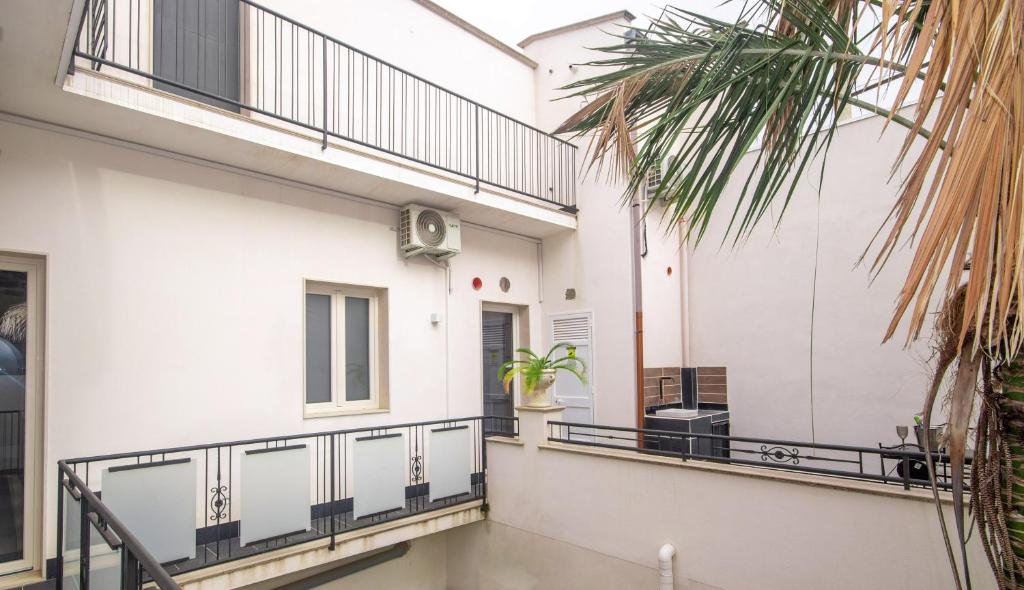 Balkón nebo terasa v ubytování Diegohousesleepaway