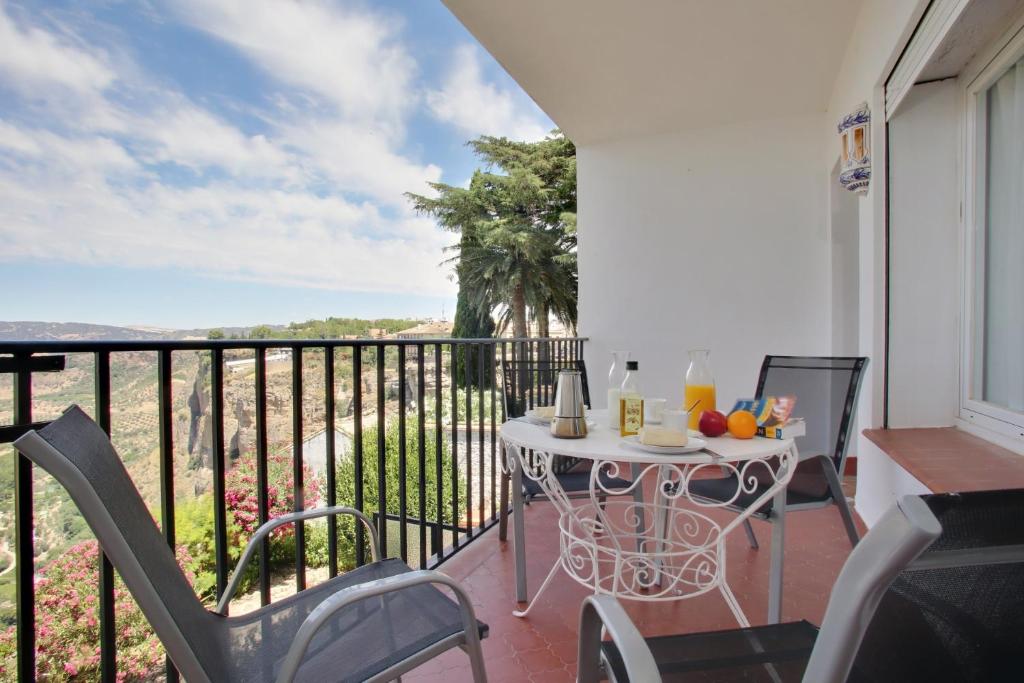 Balkon lub taras w obiekcie Apartamentos Terrazas del Tajo