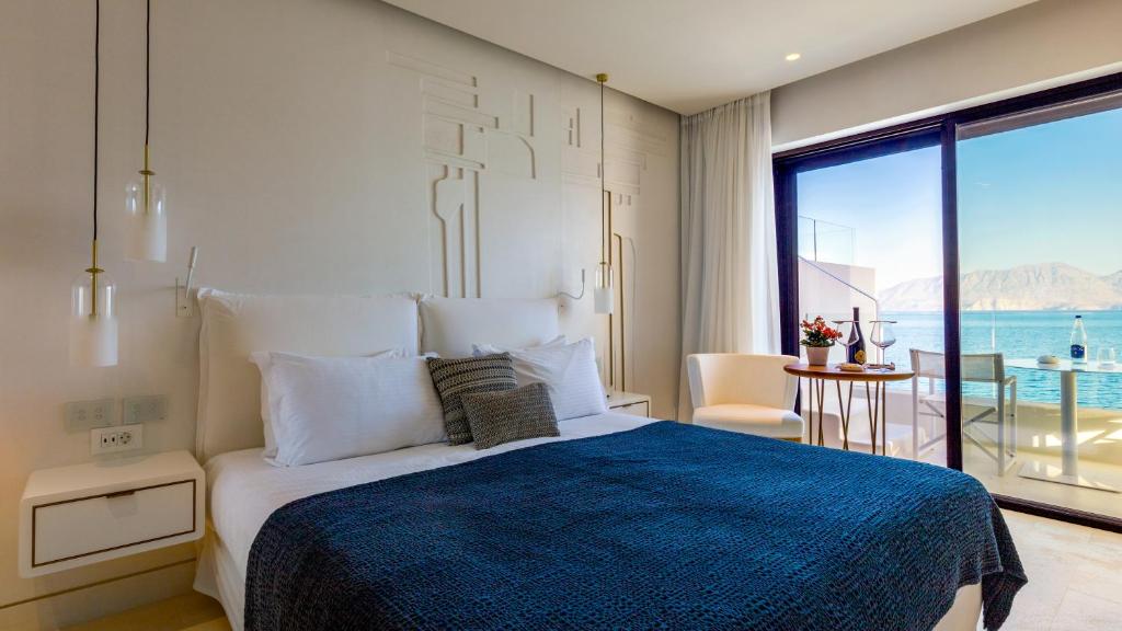 The Island Concept Luxury Boutique Hotel Heated Pool - 18