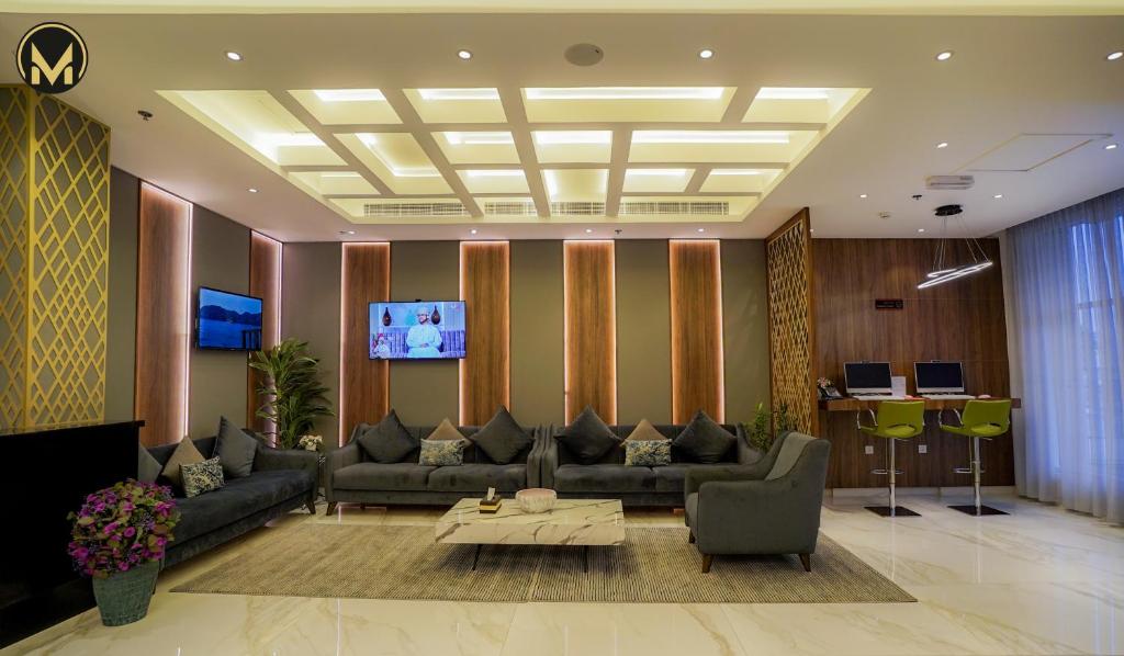 TV a/nebo společenská místnost v ubytování Muscat Express Hotel