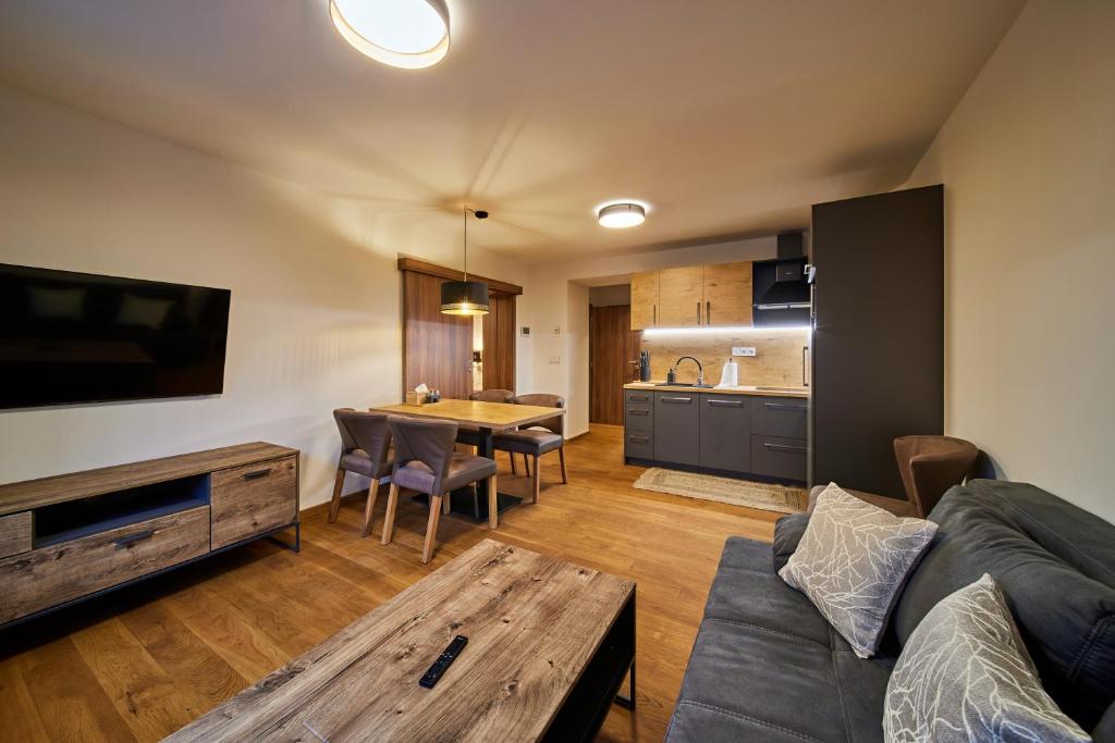 Kuchyň nebo kuchyňský kout v ubytování Vlčí Stopa Apartments