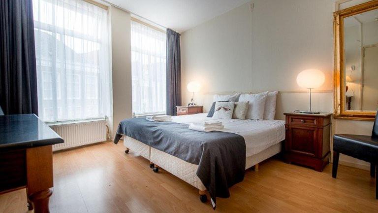 Stadsherberg de Wijnberg - Double Room - Disability Access
