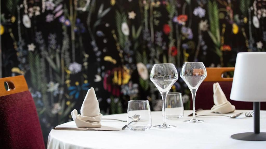 Nápoje v ubytování Boutique Logis Hôtel Relais de Vincey