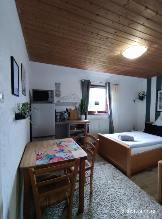 Kuchyň nebo kuchyňský kout v ubytování Ferienwohnung Beeden - zur Glasschmiede