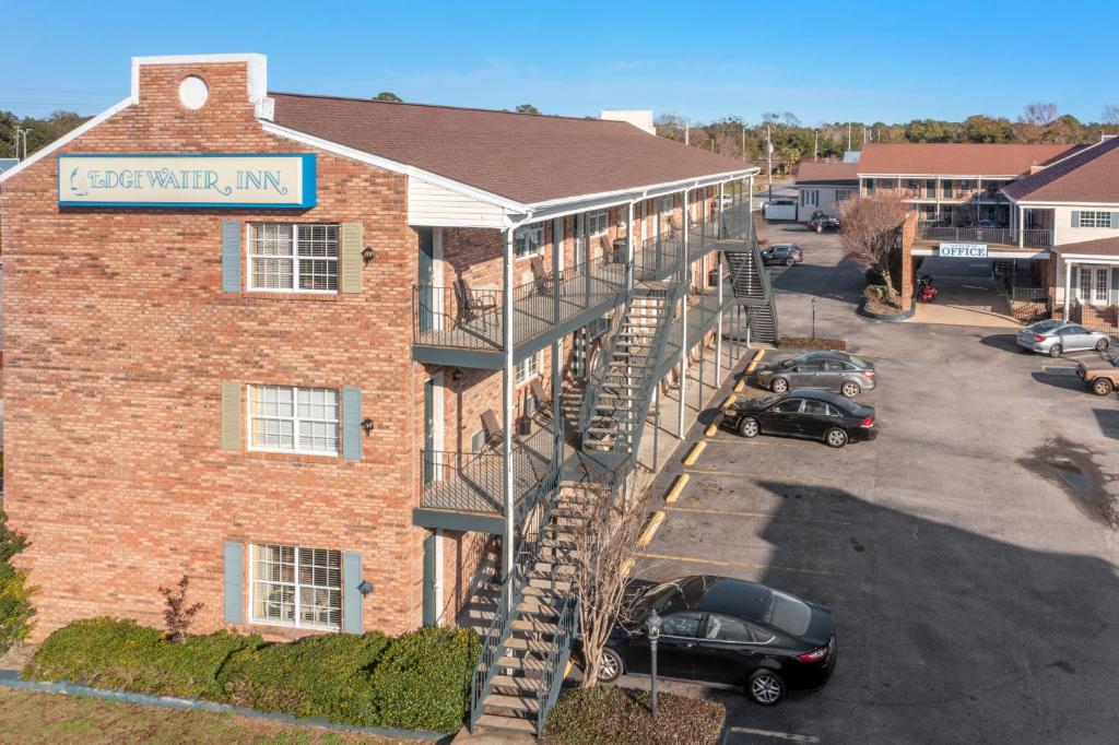 Edgewater Inn - Biloxi Beach photo