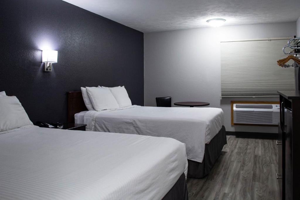 New Victorian Inn & Suites-Norfolk photo