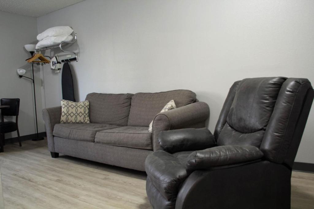 New Victorian Inn & Suites-Norfolk photo