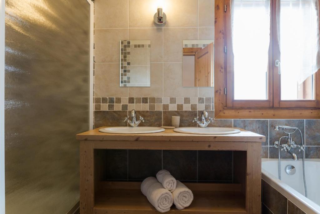 Koupelna v ubytování Chalet Matsuzaka - chambres d'hôtes de luxe