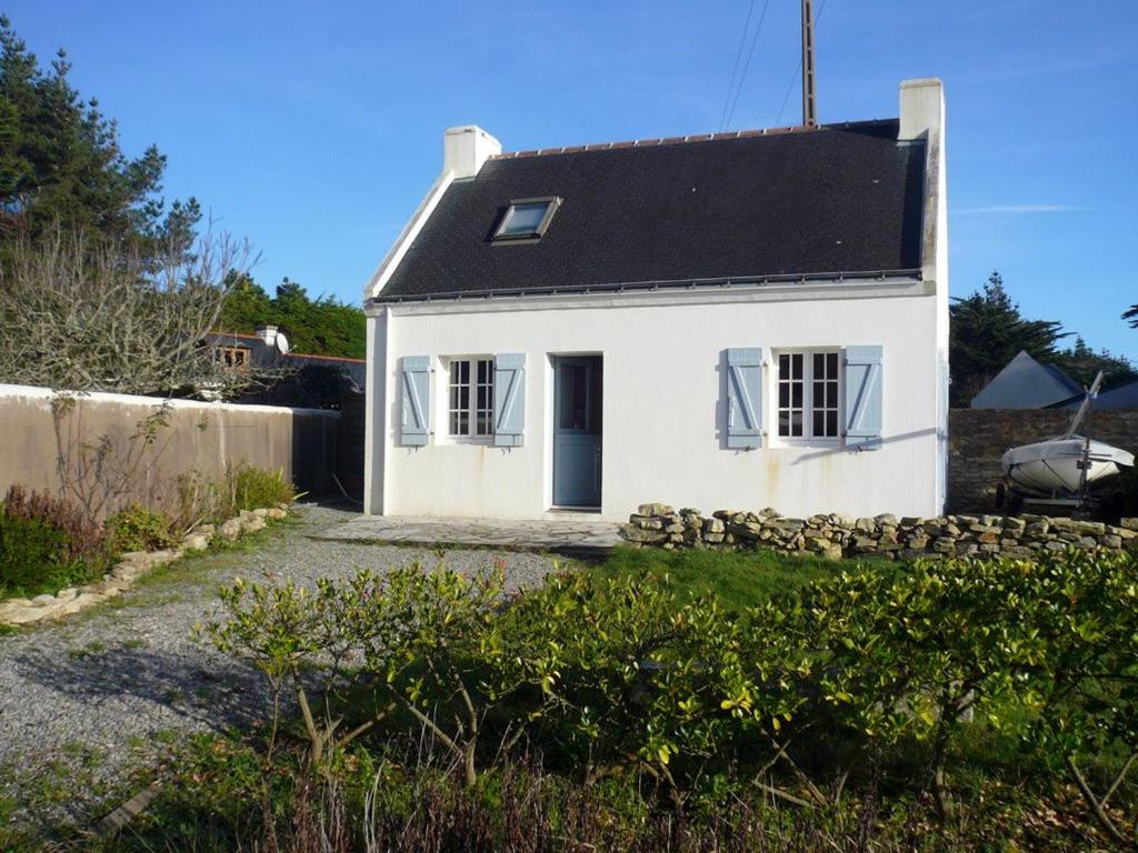 Photo de la galerie de l'établissement Charmante maison avec jardin proche commerces et plage de Donnant - Bangor, France - FR-1-418-111, à Bangor