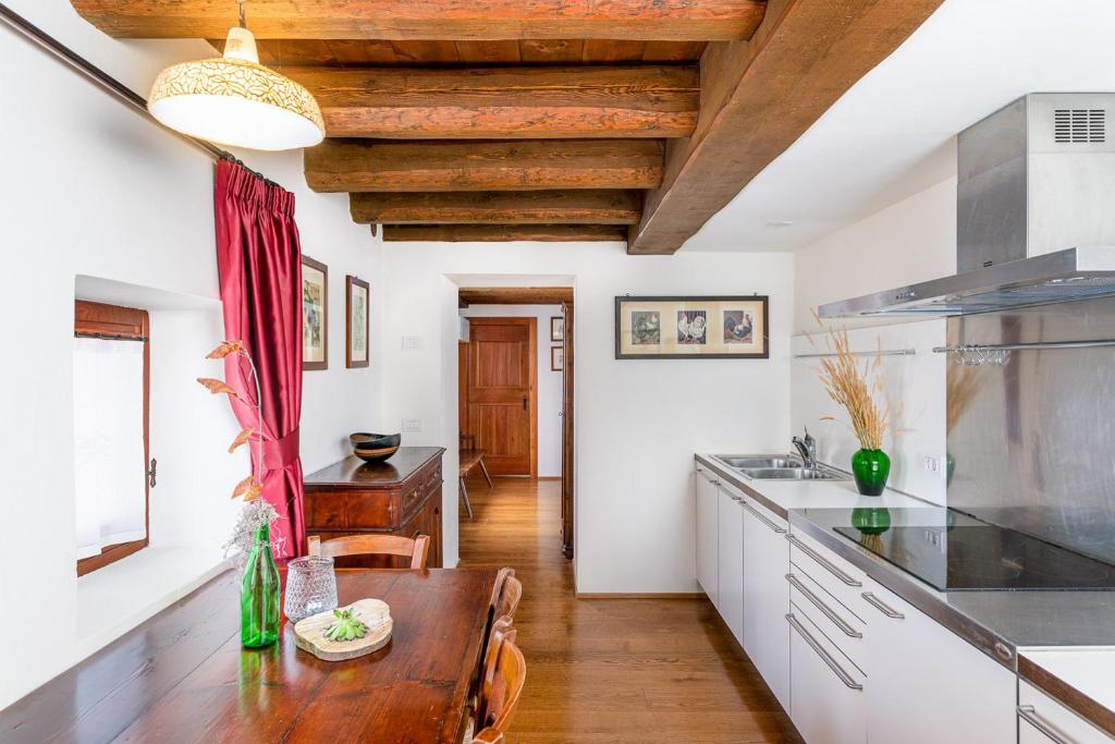 A kitchen or kitchenette at Duca Di Dolle Wine & Relais