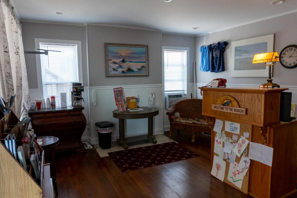 Beach Walk Hotel photo