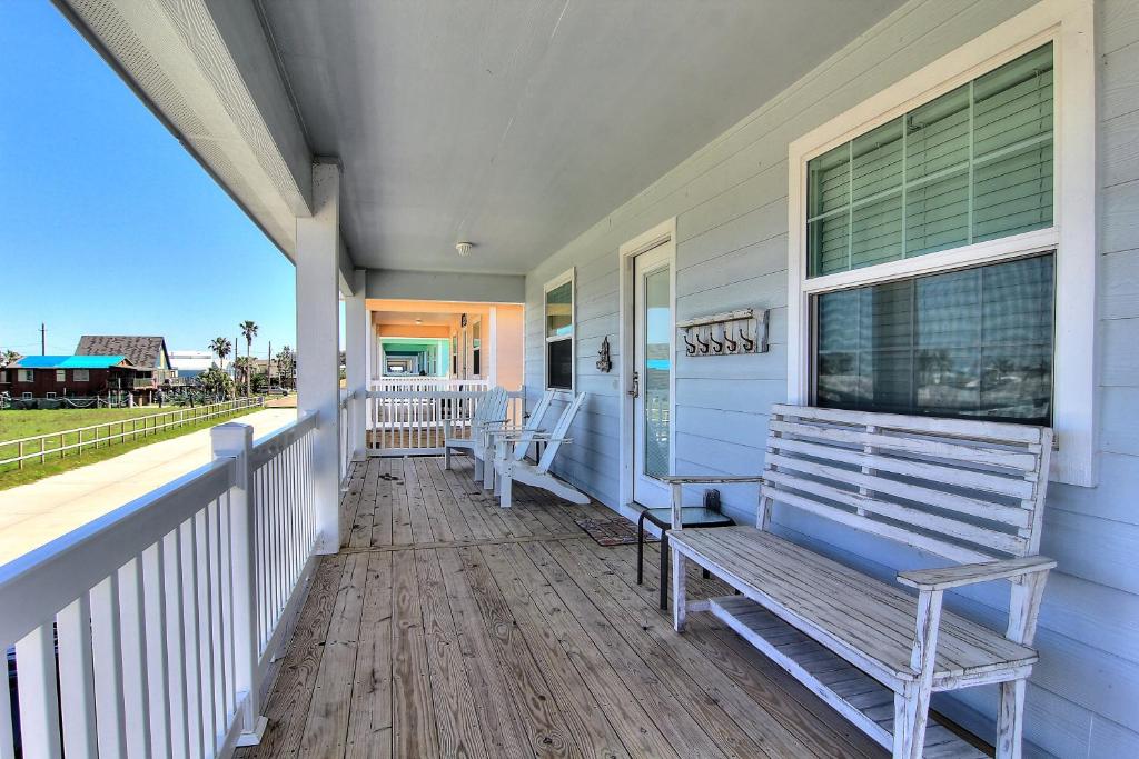 Bikinis and Martinis House, Port Aransas Updated 2023 Prices