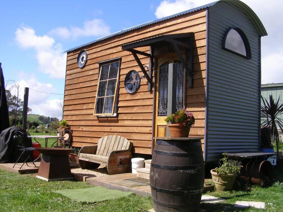 Cedar Wood Tiny House @ Wodalla Nyora Loch