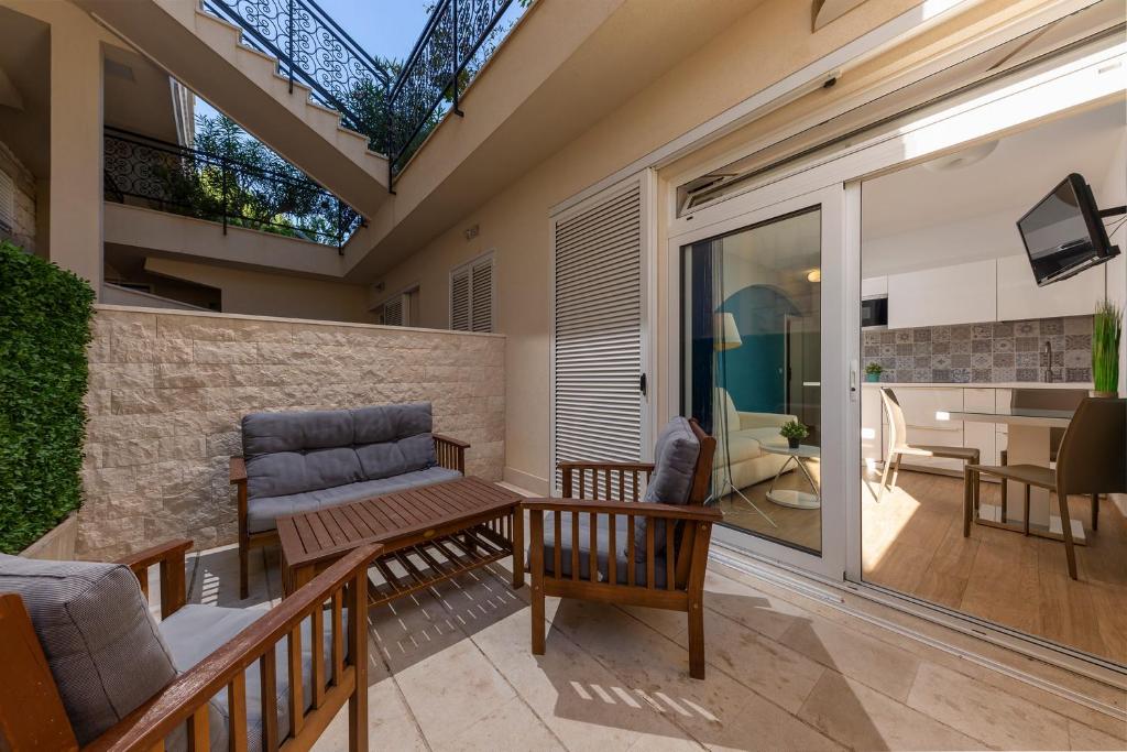 Villa Mediterranea - Apartamento Superior De 2 Dormitorios Con Terraza