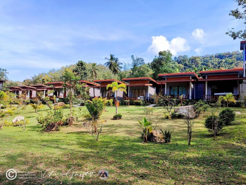Zahrada ubytování Phurin Thara Resort