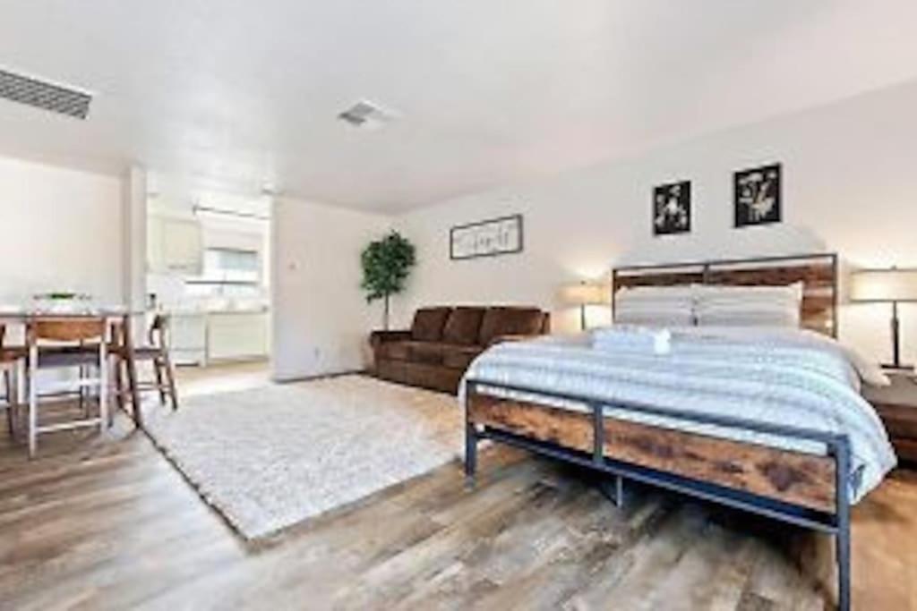 Couples Studio 3 W full kitchen