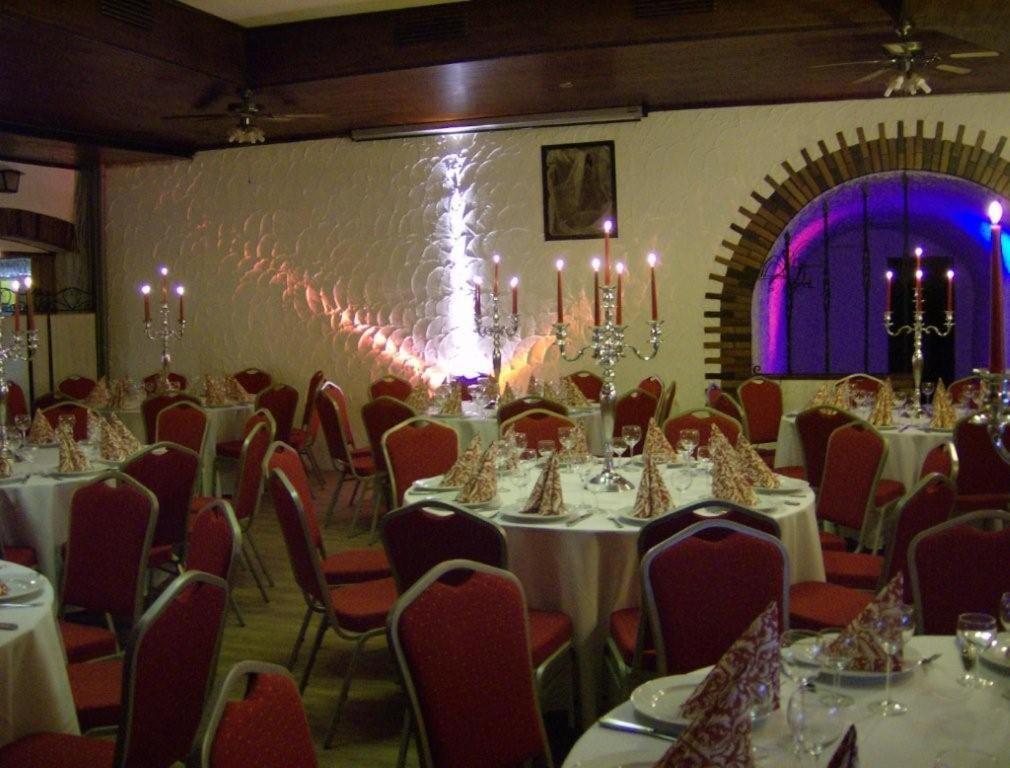 Restaurace v ubytování Gutshof Ziegelhütte