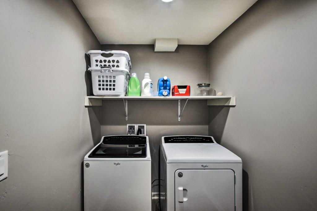 Laundry - Services & Amenities - Housing - UW-Green Bay