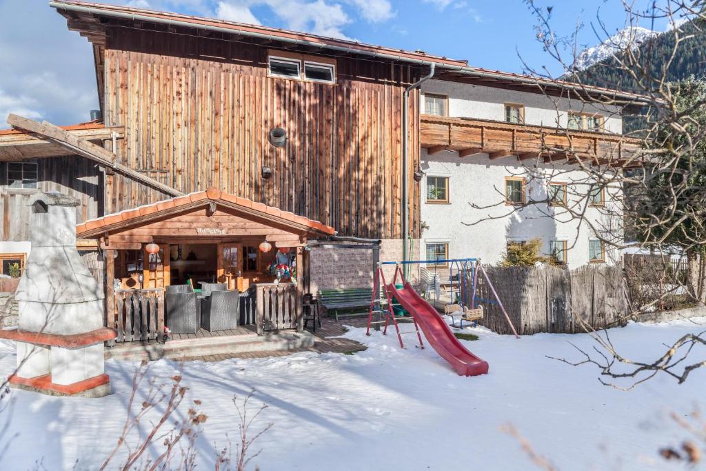 Ferienhaus Wechner during the winter