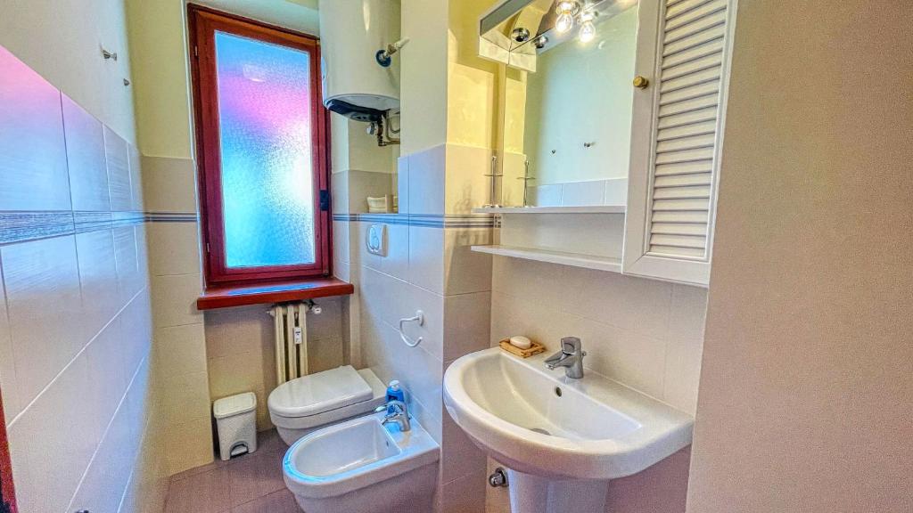 A bathroom at Appartamento Des Amis - Affitti Brevi Italia