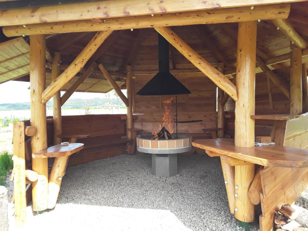 Foto sihtkohas Dolní Morava asuva majutusasutuse Treehous Sněžník s wellness galeriist