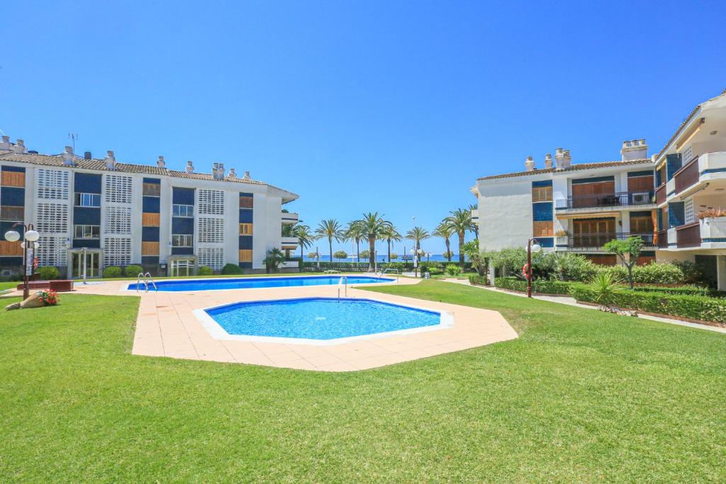 LITORAL COSTA DORADA - PLAYA AZUL Bajo