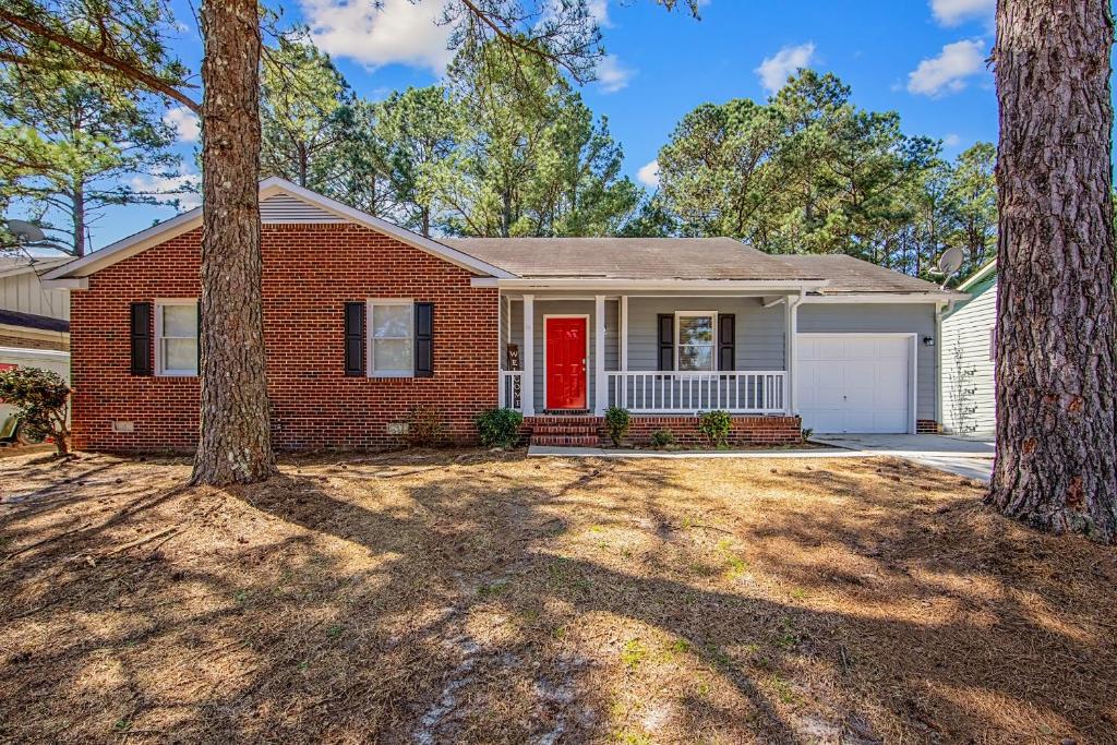 The Cliffdale Cottage, Fayetteville, NC