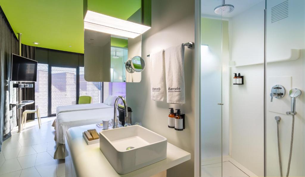 Kúpeľňa v ubytovaní Barceló Raval