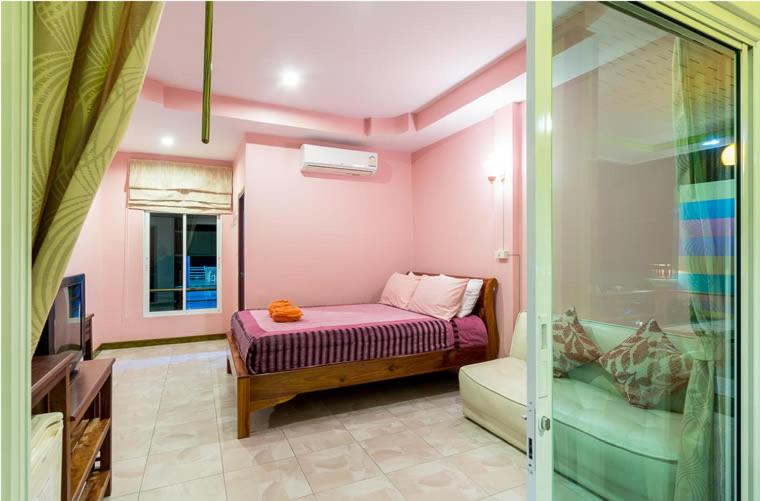 Posezení v ubytování Naengnoi resort kohlarn